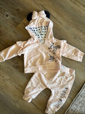 Disney baby Minnie Mouse Pink Baby Hoodie & Pants Set